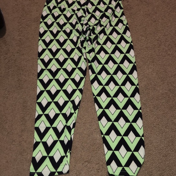 Fun Leggings - Picture 2 of 2